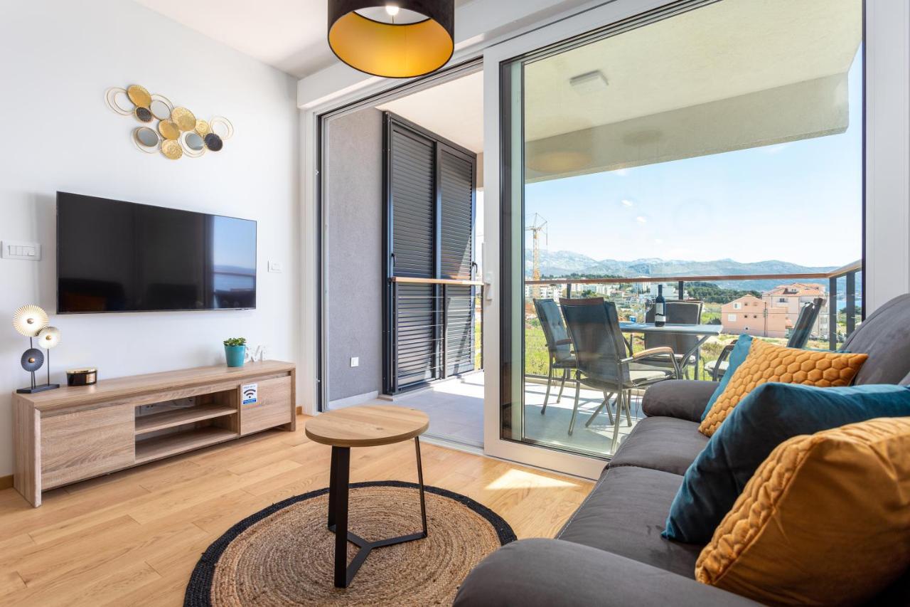 Apartment Lauretta Split Exterior photo